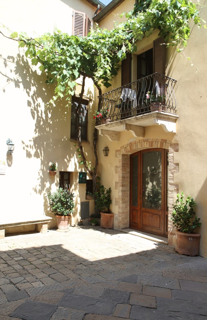 pienza balkong